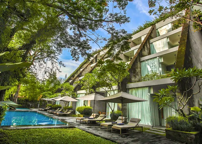 Maya & 5* Sanur (Bali)